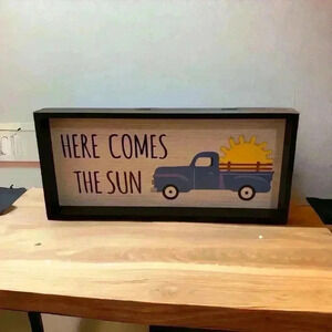 "Here Comes the Sun" and "Patriotic Kisses"  New W Tags Reversible Wooden Sign.